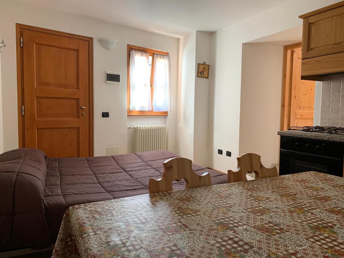 Italo-Svizzero Hotel Киавена Екстериор снимка