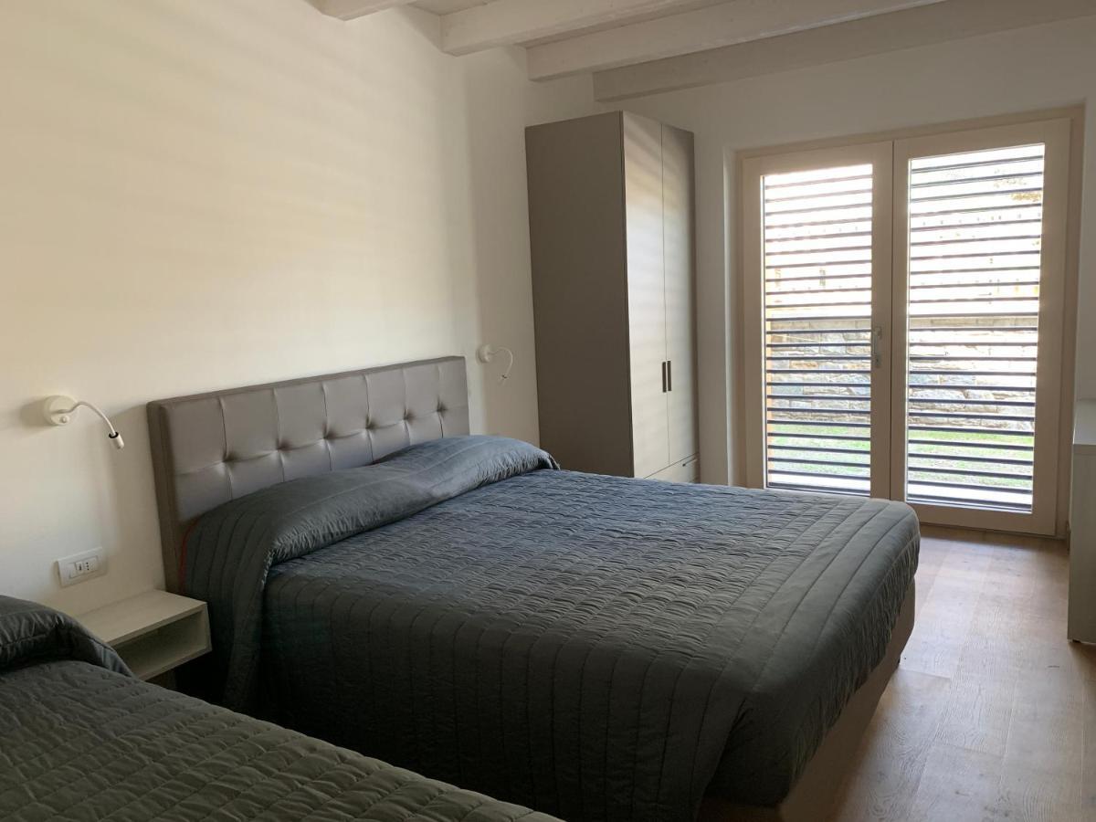 Italo-Svizzero Hotel Киавена Екстериор снимка